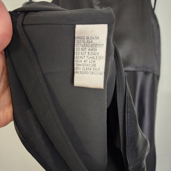 100% Silk Black and Pearl String Halter Top Women's Size 8 - Picture 4 of 7